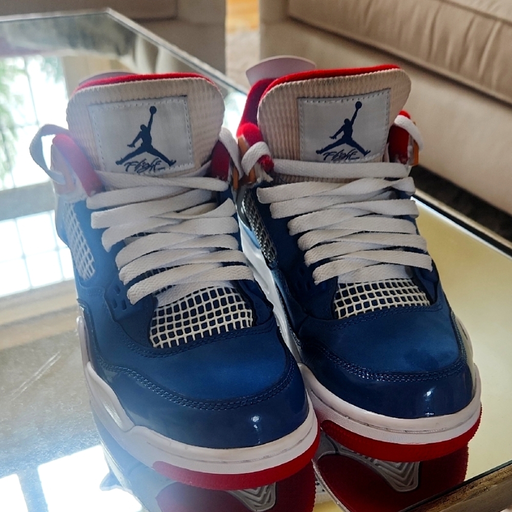 Air Jordan 4 Messy Room